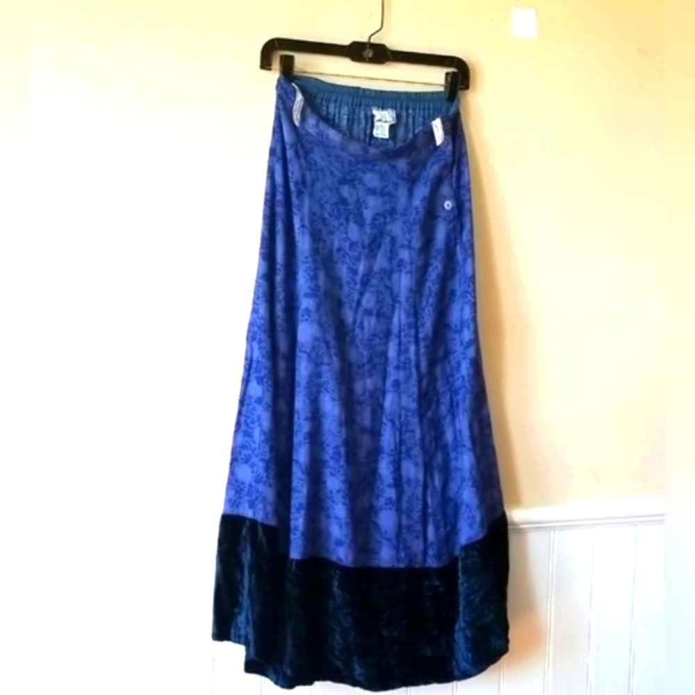 🦋 Vintage 80s April Cornell Blue Floral Tapestry Floral long Skirt India Small